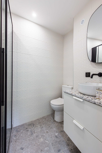 Bathroom 5, Cosy Studio - Parc des expositions / Tour Eiffel 13, Paris