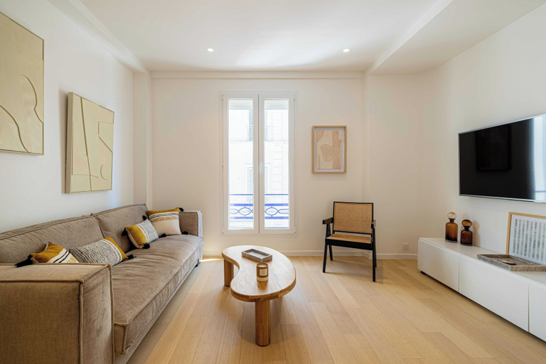 Others 5, Renovated Apartment - Cannes Croisette Golden Square, Alpes-Maritimes