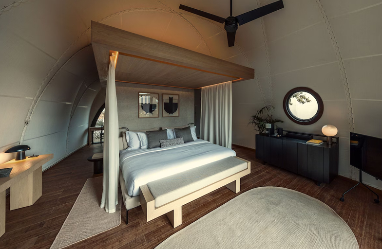 Bedroom 3, 91 Athens Riviera, The Resort, Attica