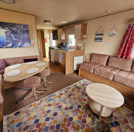 Primary image, 3 Bed Standard Caravan Robinhood, Denbighshire