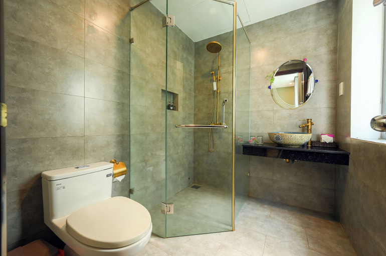 Bathroom 4, Hoi An Tháng 1 Villa, Da Nang