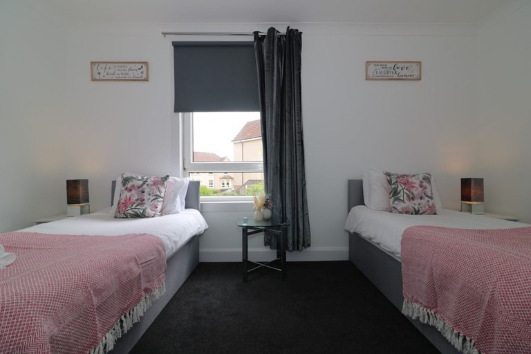 Others 2, Gartlea House - Airdrie, North Lanarkshire