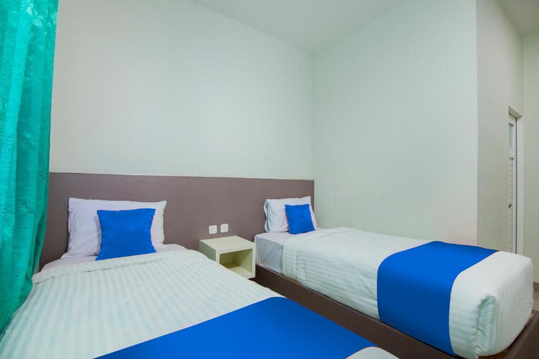 Bedroom 2, Hotel Wisata Samosir By Helocus, Samosir