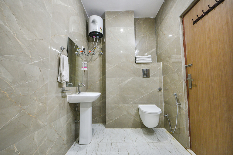 Bathroom 4, FabHotel Kavya Inn, Faridabad