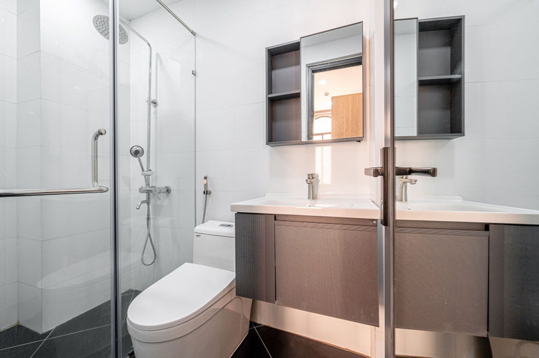 Bathroom 4, Lalala Inn Hotel, District 3