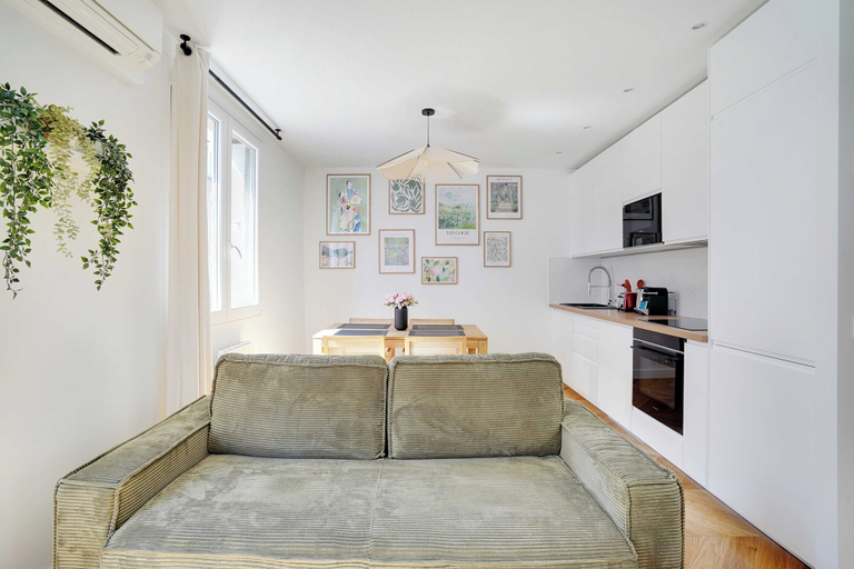 Private kitchen 4, Elegant Flat - 1br/4p - Montreuil, Val-de-Marne