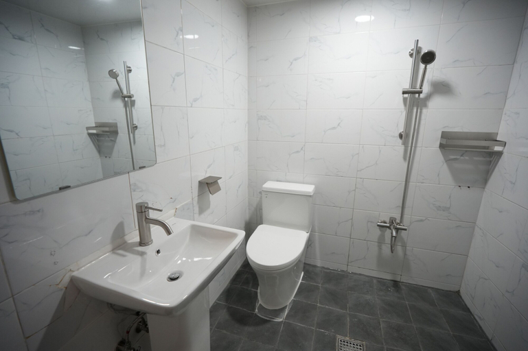 Bathroom 5, ABOUTSTAY DONGDAEMUN, Jongno