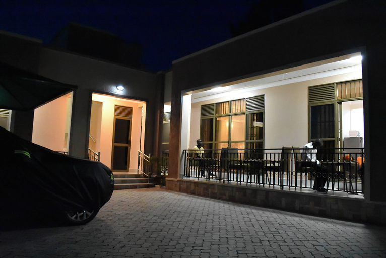 Others 2, Studio Furnished Apartments Entebbe, Entebbe