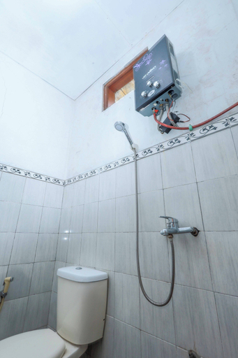 Bathroom 4, ARBA Artana & Chipsari Hotel Pangalengan, Bandung