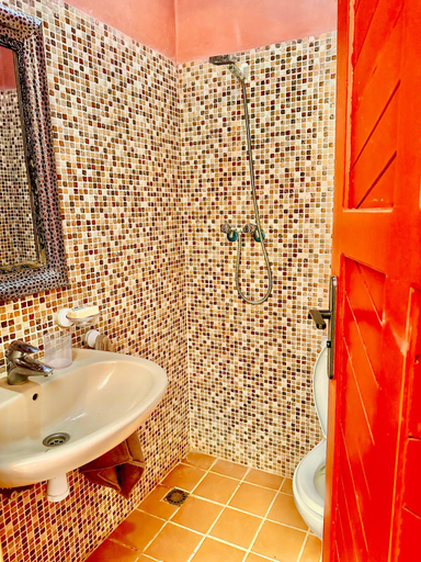 3, QUIET OASIS Luxury Stone Villa with Panoramic Views near Essaouira, Essaouira