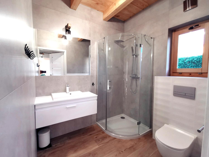 Bathroom 2, Domki i Apartamenty La Cubita - Łeba - domek nr 1, Lębork