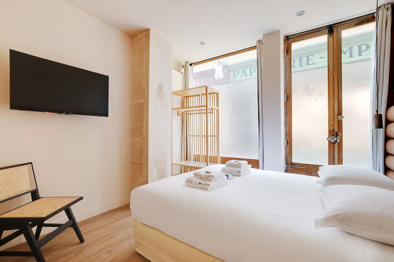 Room 5, Amazing Duplex - 5br/10p - Montorgueil, Paris