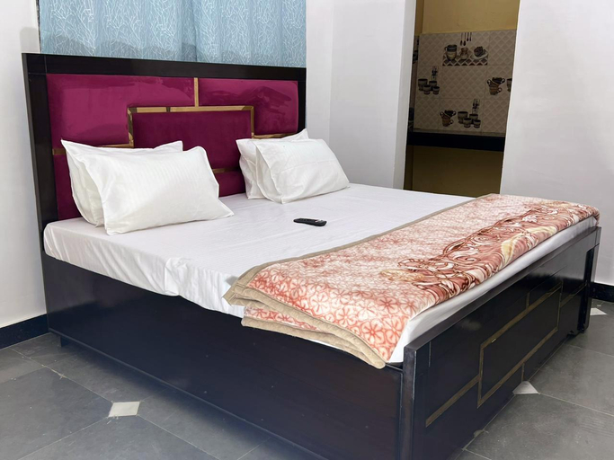 Bedroom 2, Ramdut Palace, Faizabad