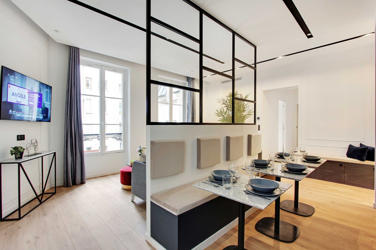 Dining, Modern Apartment - 2br/6p - Bonne Nouvelle, Paris