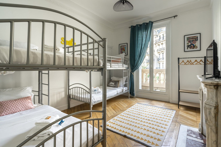 Others 4, Family apartment - 3BR 10P - Trocadero, Paris