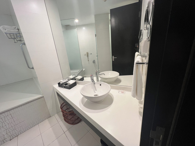 Bathroom 5