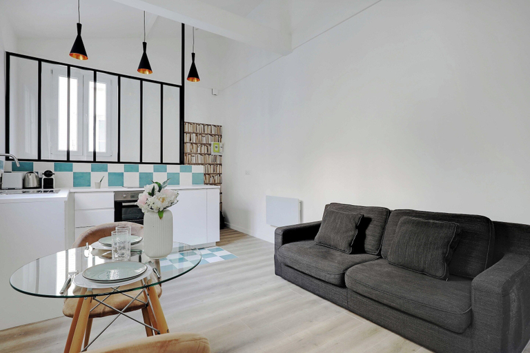 Living area 5, Intimate Apartment - 1br/4p - Saint-lambert, Paris
