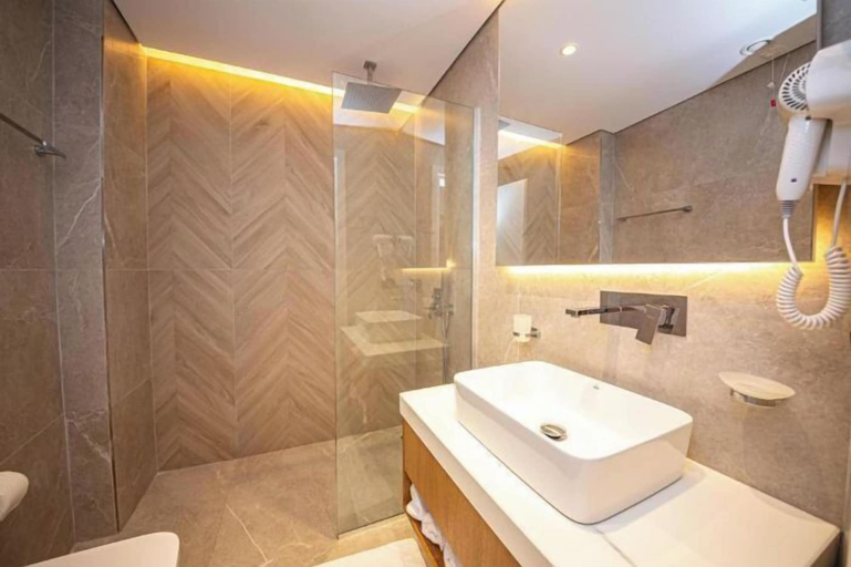 Bathroom 3, Nobbu Hotel Ksamil, Sarandës