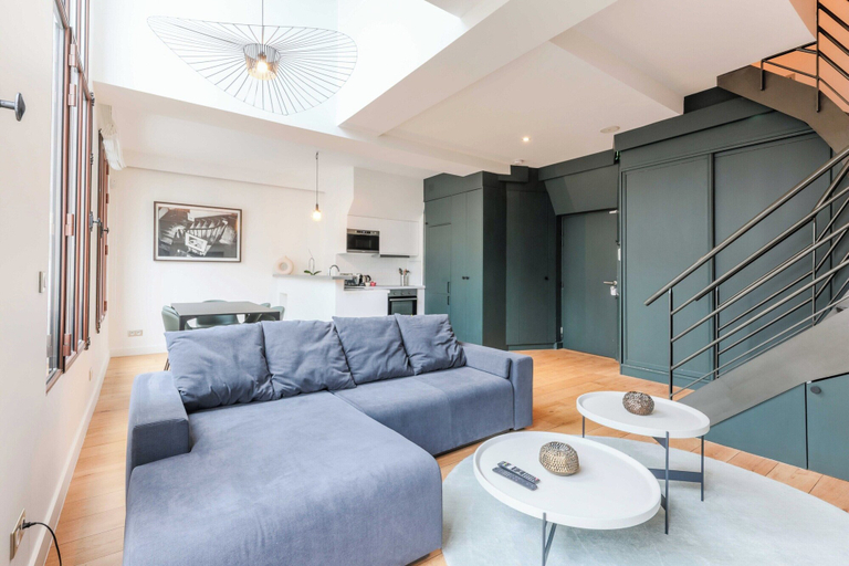 Others 5, Newly renovated Loft Bastille, Paris