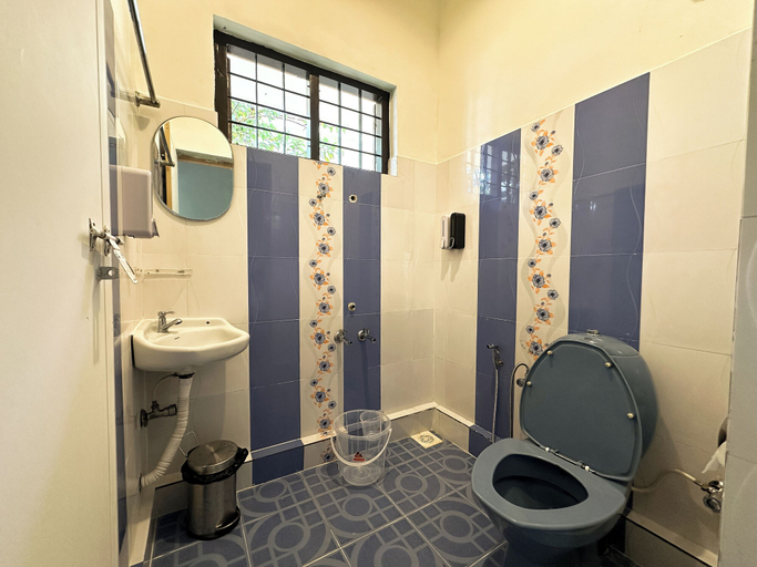 Bathroom 3, Disha plantation Resort, Idukki