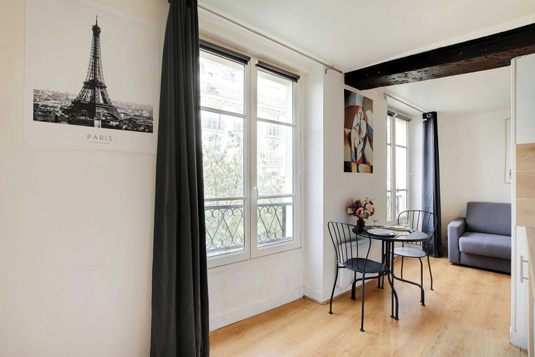 Others 3, Amazing Studio in the heart of the Marais, Paris