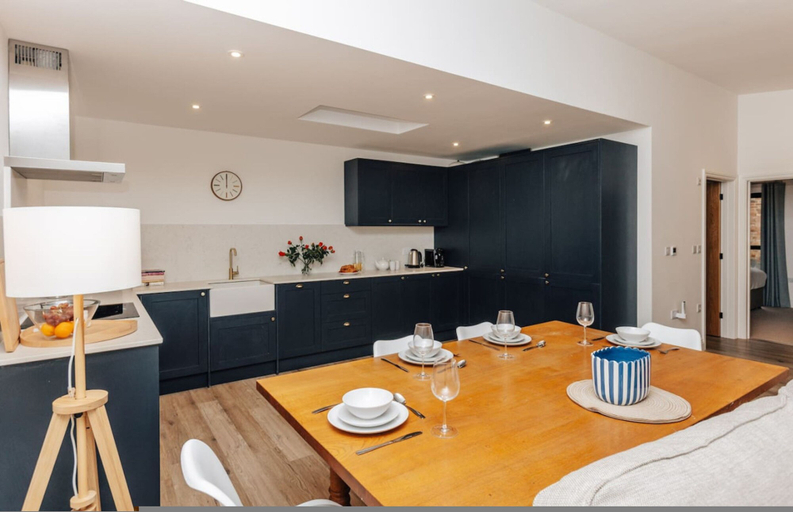 Room 2, Cart Shed 2 - From 140 Per Night, Oxfordshire