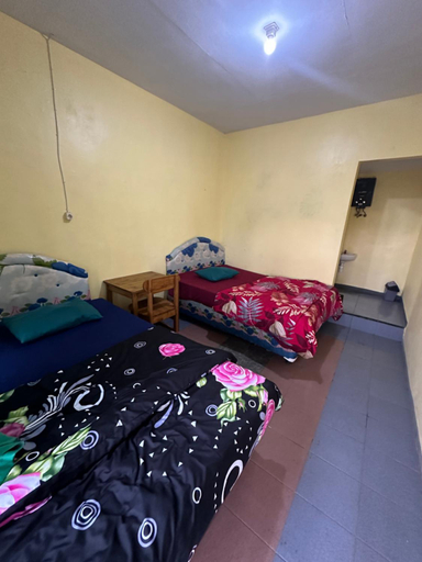 Bedroom 13