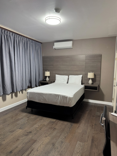 Bedroom 5, Dream Hotel Bronx, Westchester