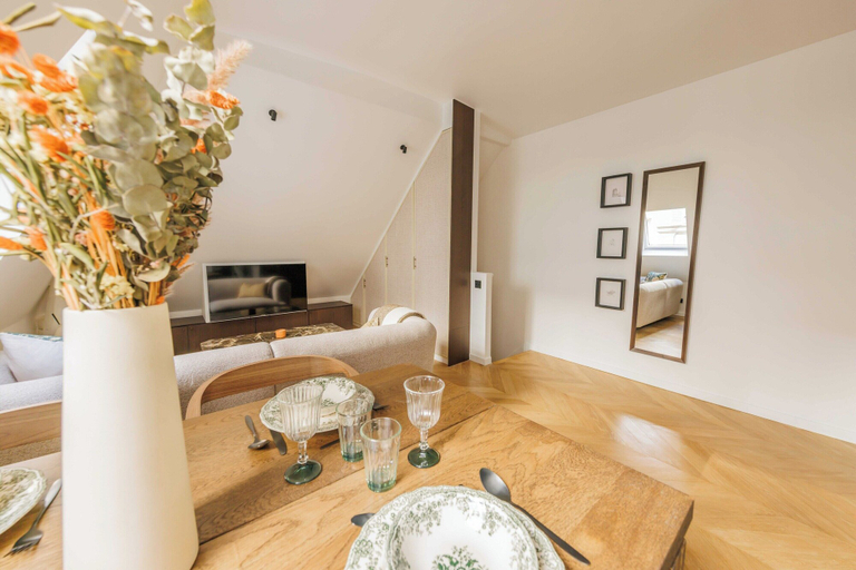 Others 4, Classy apartment St Honore - Louvre, Paris