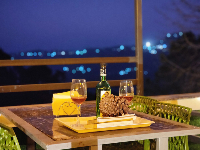 Food & Drinks 5, Pine Valley Resort - PVR Kasauli, Solan
