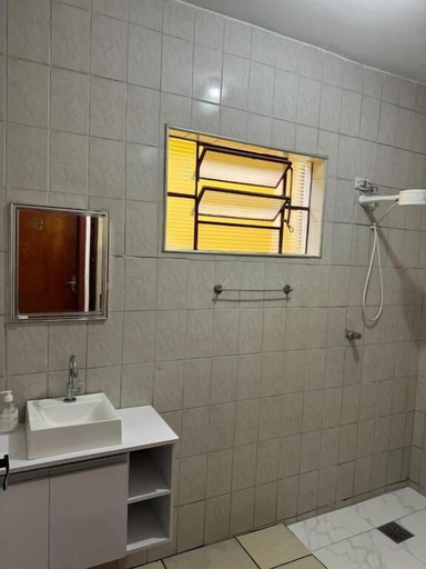 Bathroom 3, Pousada B&B, Capivari