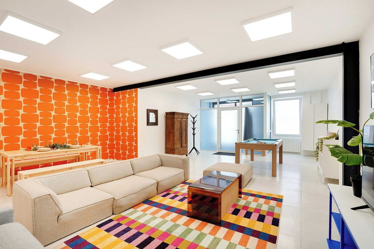 Living area 5, Magnificent Apartment - 2bd/6p - Belleville, Paris