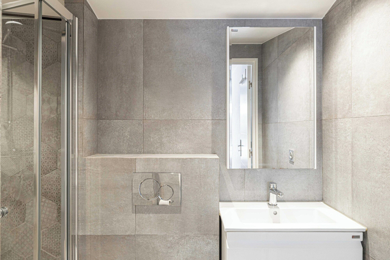 Bathroom, Bright Duplex - Cannes Center, Alpes-Maritimes