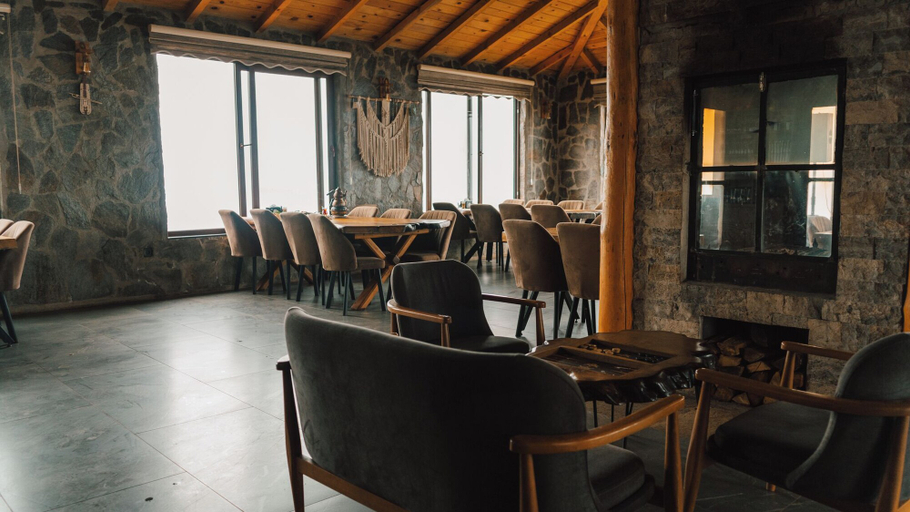 Food & Drinks 5, Madağ Bungalov, Fındıklı
