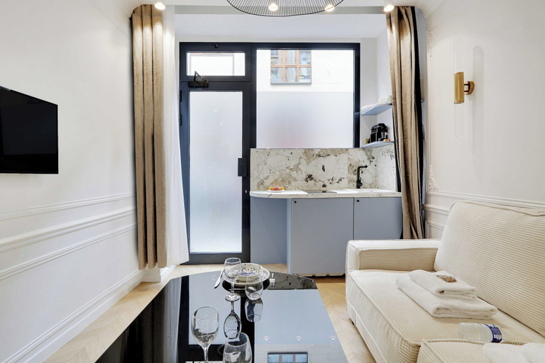 Bedroom 3, Charming apartment - 1BR/4P - Center of Paris, Paris