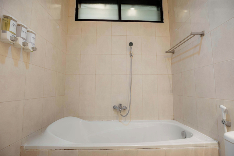 Bathroom 6