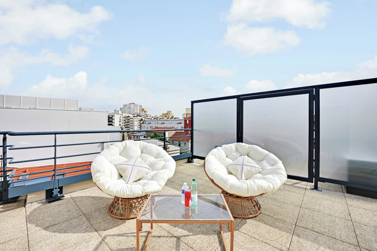 View from property, Studio With Rooftop Access - 4P - Vanves, Hauts-de-Seine