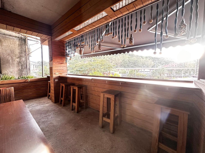 Others 5, 福隆出站30秒 一間屋 駅前宿 One House Backpacker, New Taipei City