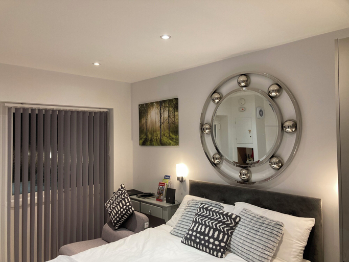 Room 3, Studio in Penrith - Sleeps 2 - Parking, Cumbria