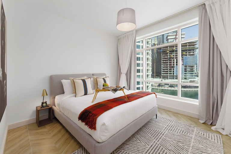 Bedroom 4, Maison Privee - Blissful Living w/ Dubai Marina Waterfront Views, Dubai