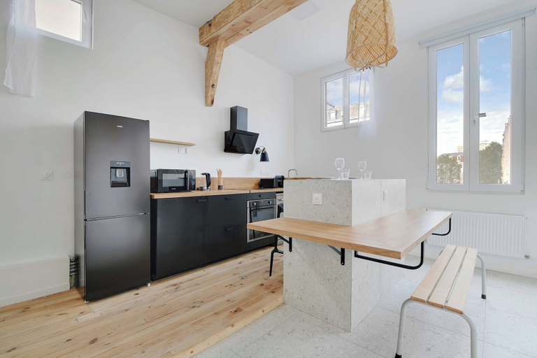 Private kitchen 5, Modern Loft - 2br/4p- Saint-ouen-sur-seine, Seine-Saint-Denis