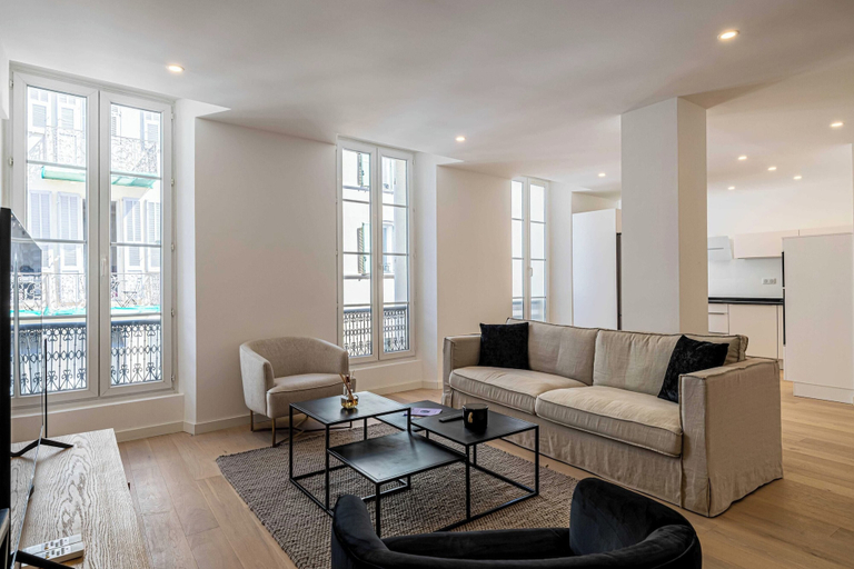 Others 1, Splendid 90m2 Apartment Coeur de Cannes, Alpes-Maritimes