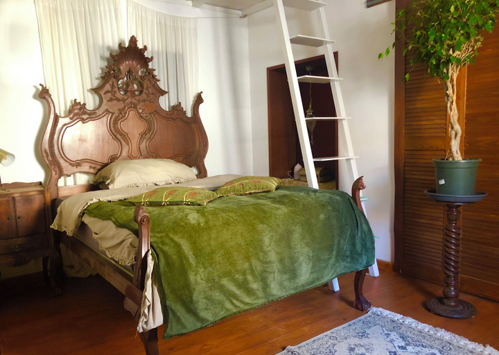 Room 5, Cozy House Sleeps 2 With Pet Friendly Option, Portimão