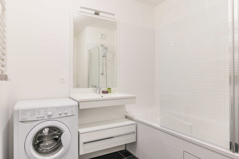 Bathroom 5, Classy Appartement - Flea Market, Seine-Saint-Denis