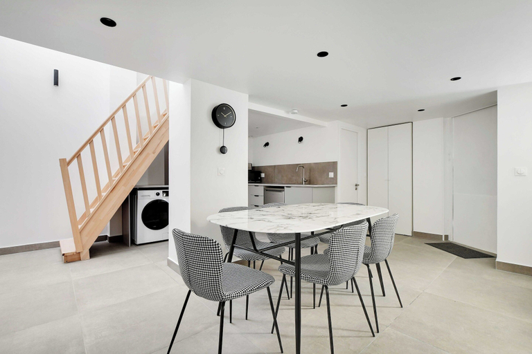 Dining 2, Charming Flat - 1bd/6p - Palais Garnier, Paris