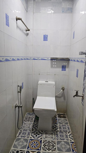Bathroom 2, Royal Stay, Thrissur