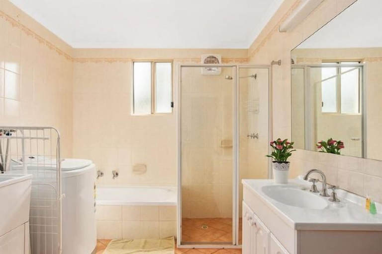 Bathroom, Sea View at Silver Sands - C21 SouthCoast Holidays, Adelaide