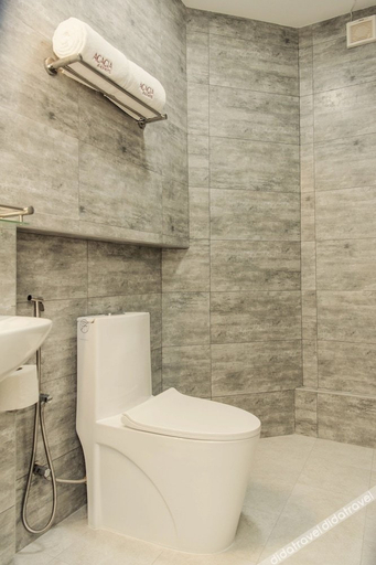 Bathroom 4, Acacia Beach Hotel, Malé