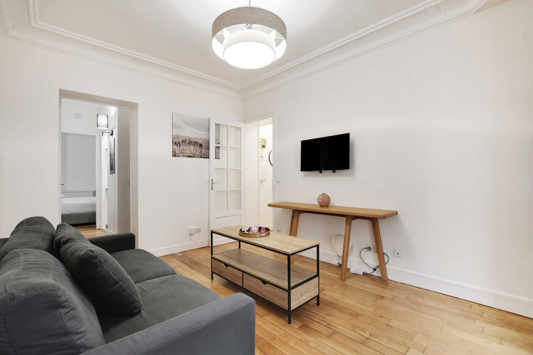 Living area 3, Cozy Apartment - Parc des Princes, Paris