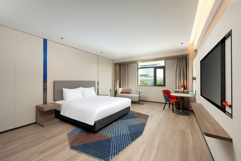 Bedroom 2, Holiday Inn Express Luoyang Longmen, Luoyang